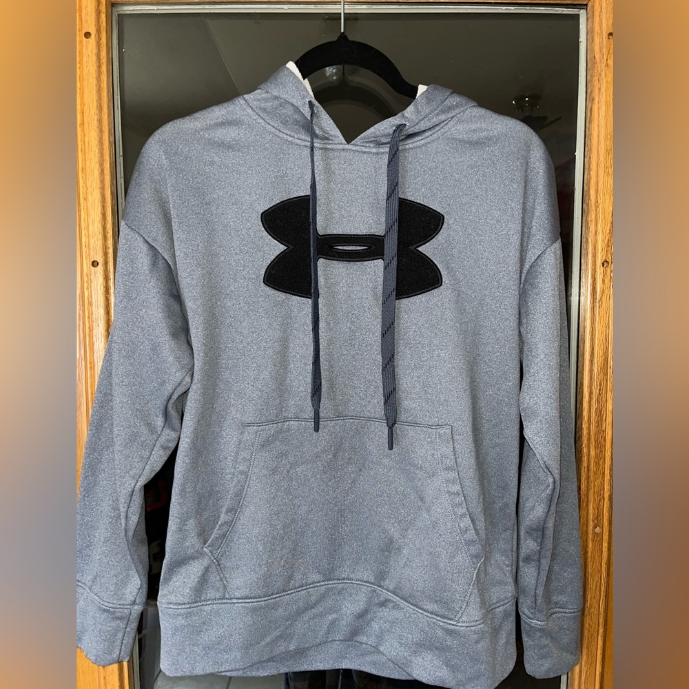 Under Armour Hoodie